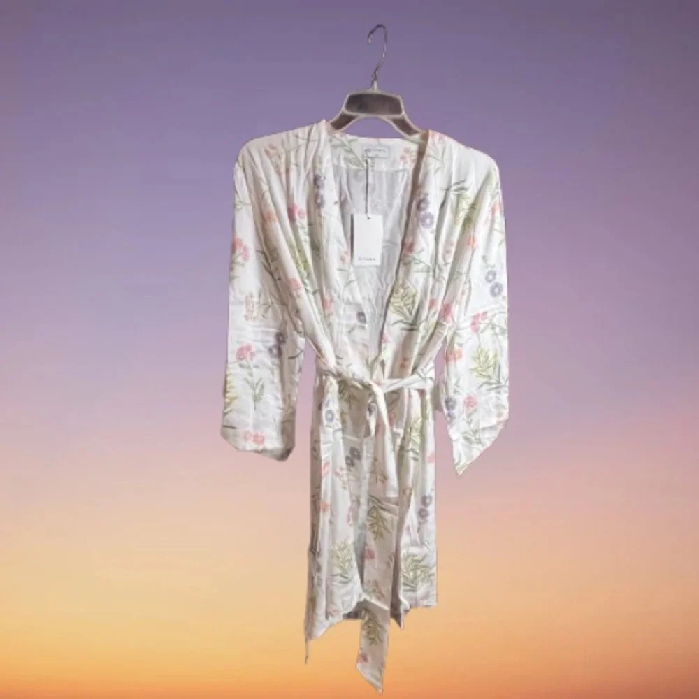 Floral Print Women's Robe NWT Size S/M